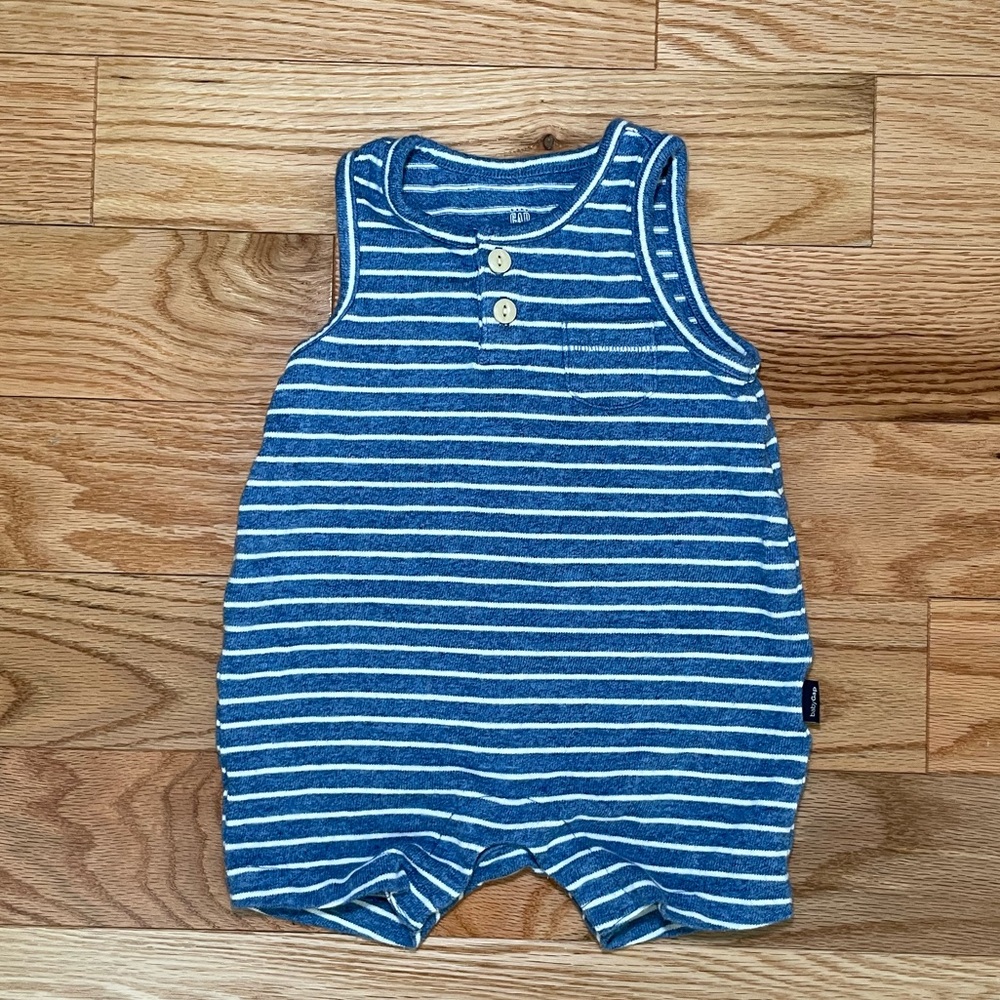 GAP Baby Romper - 3-6 months